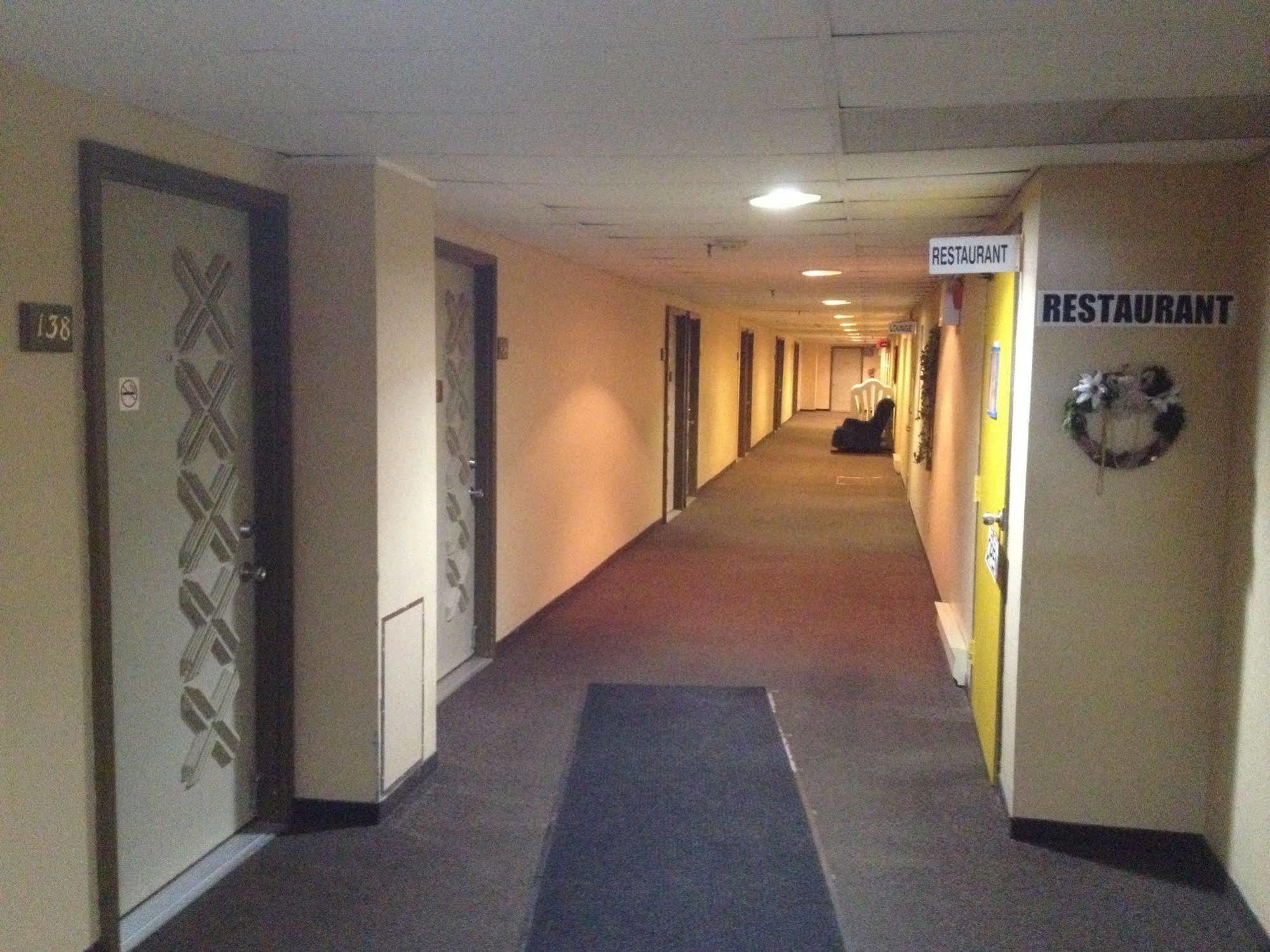 Classic Motor Inn Melville エクステリア 写真